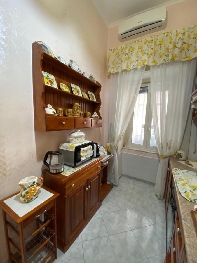 B&B Casa Pupetta Torre del Greco Bagian luar foto