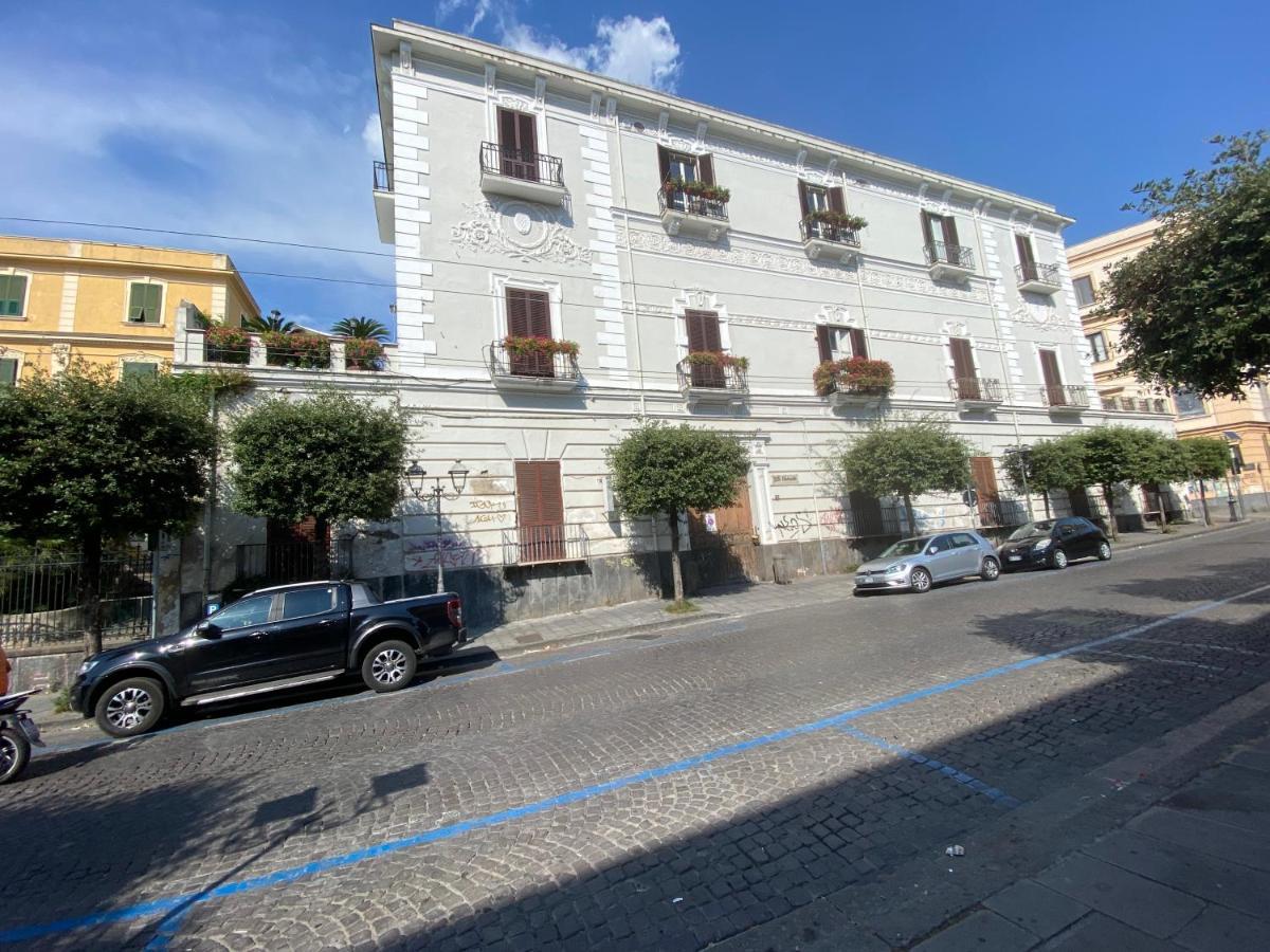B&B Casa Pupetta Torre del Greco Bagian luar foto