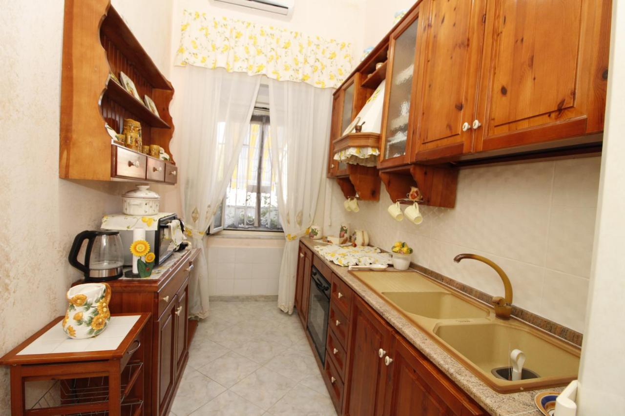 B&B Casa Pupetta Torre del Greco Bagian luar foto