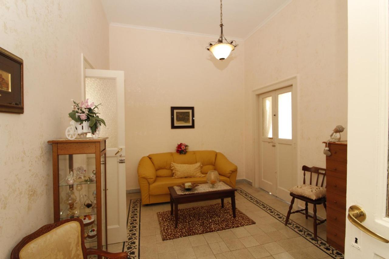 B&B Casa Pupetta Torre del Greco Bagian luar foto