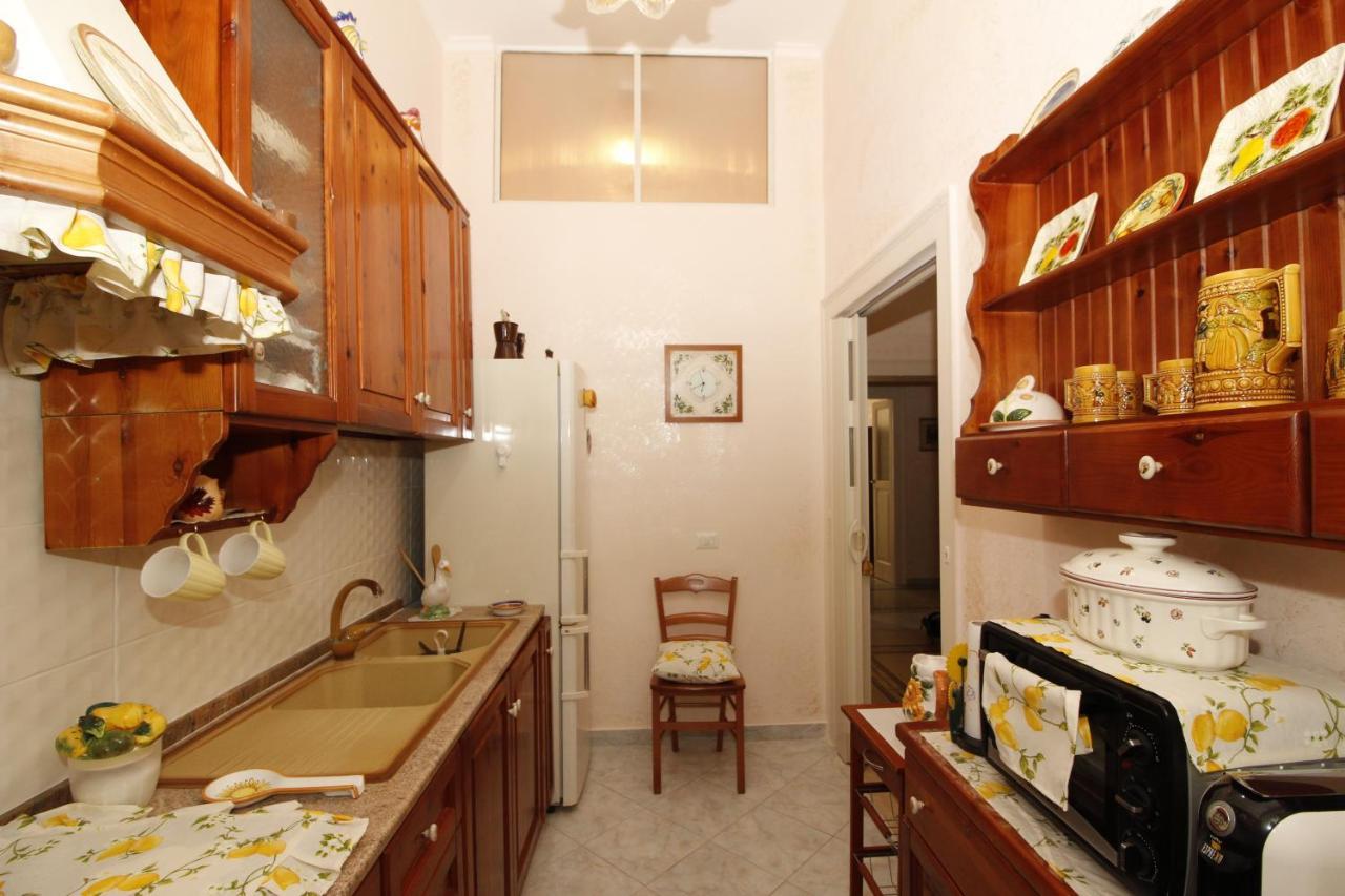B&B Casa Pupetta Torre del Greco Bagian luar foto
